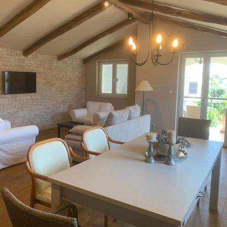 Dachgeschoss-Apartment "Andemi" In Istrien Novigrad  Ngoại thất bức ảnh