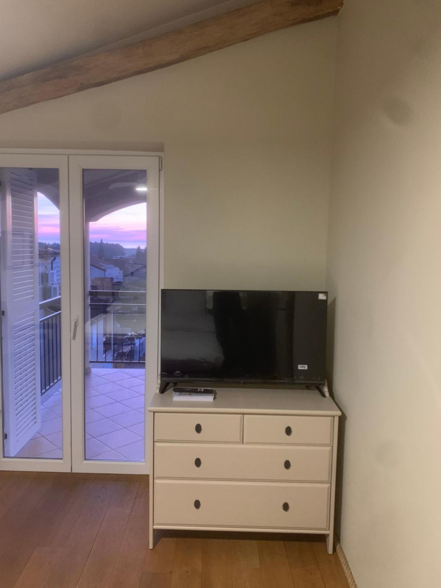 Dachgeschoss-Apartment "Andemi" In Istrien Novigrad  Ngoại thất bức ảnh